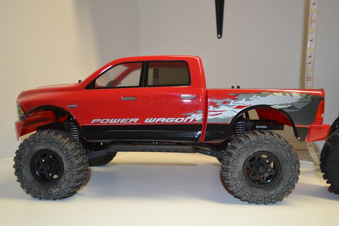 Off-Roader Axial SCX10 Ram Power Wagon billede 10