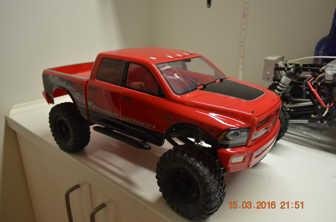 Off-Roader Axial SCX10 Ram Power Wagon billede 15