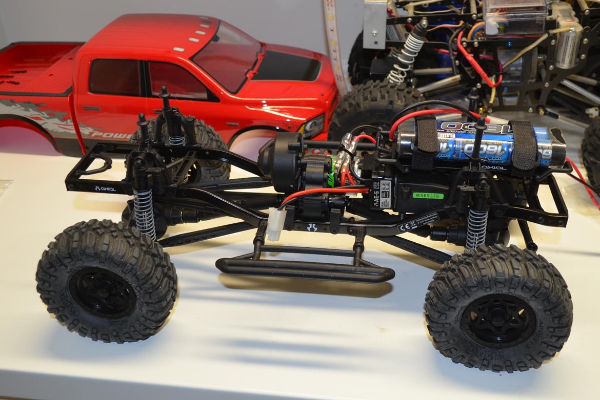 Off-Roader Axial SCX10 Ram Power Wagon billede 19