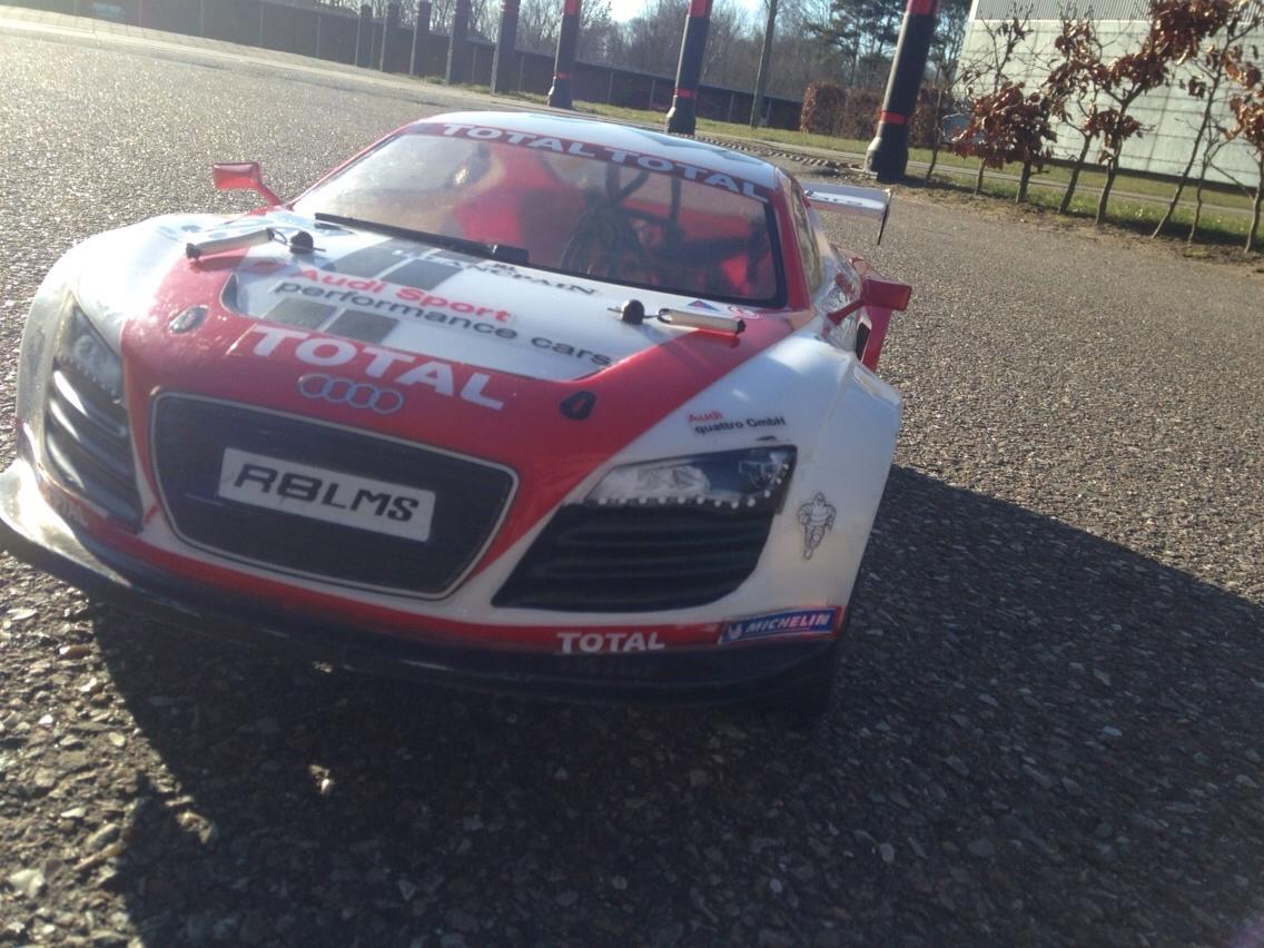 Bil Abisma Team C Audi R8 billede 2