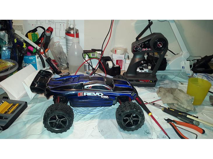 Bil Traxxas E-Revo VXL 1/16 billede 1
