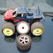 Truck Traxxas Revo