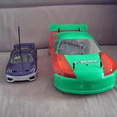 Bil XRay M-18 Motek R2