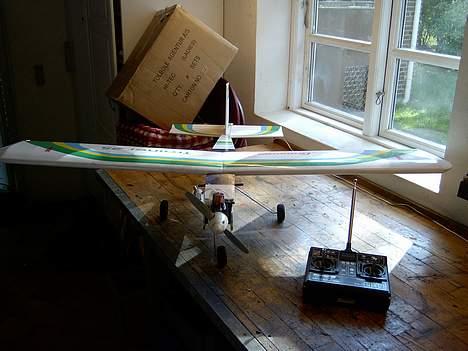 Fly Graupner Trainer 25 SOLGT billede 3