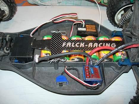 Buggy Associated B4 Stealth FT - Rear chaccis brace i blå alu. billede 2