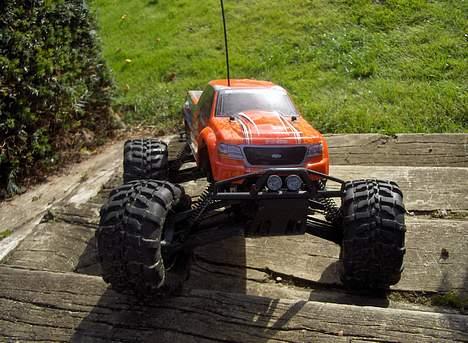 Off-Roader [SOLGT]Hpi savage 25 billede 1