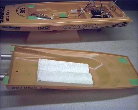 Båd Graupner PHANTOM - Næsten færdig billede 10