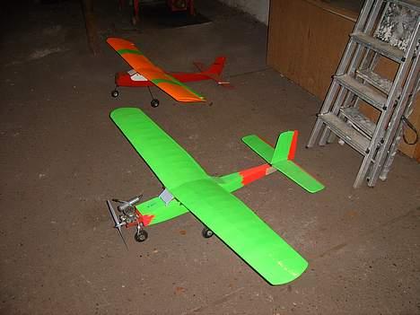 Fly trainer... Smadret..  ; ) billede 3