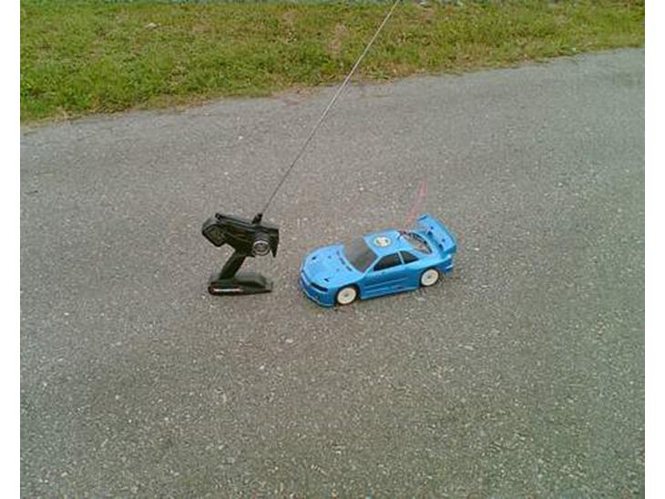 Bil Tamiya ta04 - Min bil og min Controler. billede 1