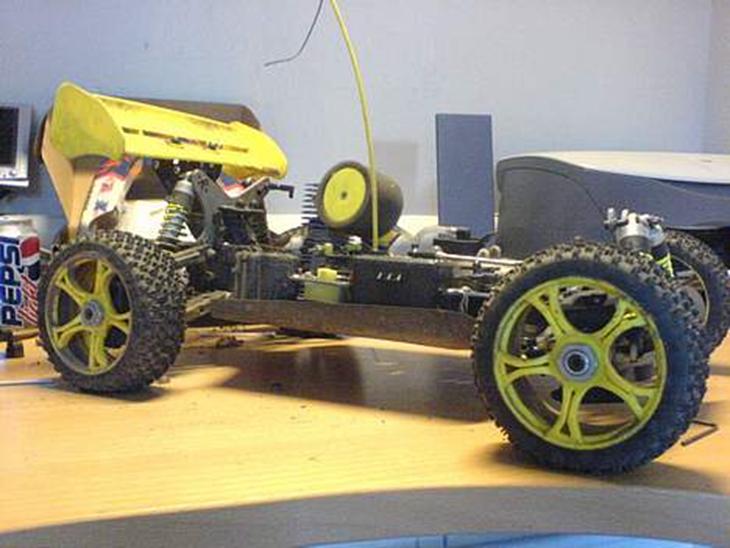 {{currentPhoto.altText}} billede {{currentPhoto.number}}