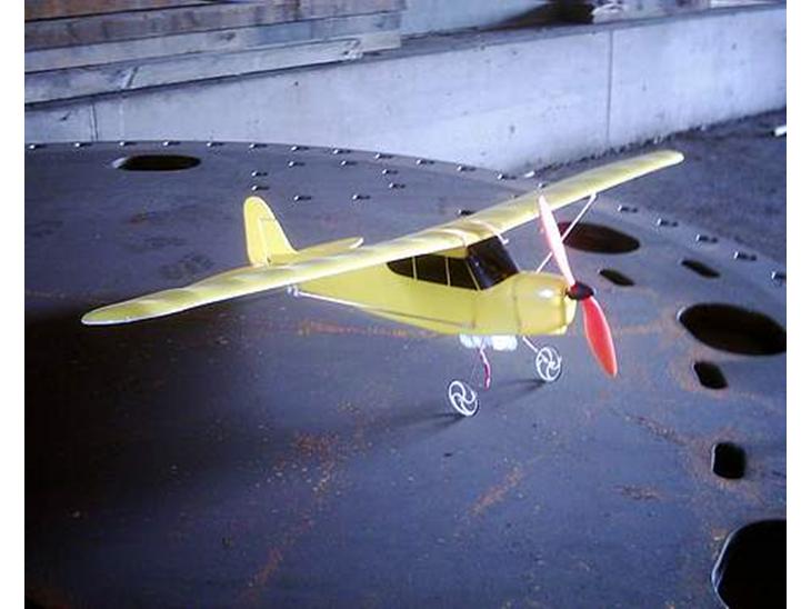 Fly Pico J3 F Indørs billede 1