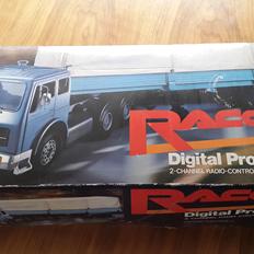 Lastbiler Cabo Racostar