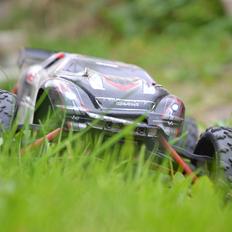 Bil Traxxas Revo VXL
