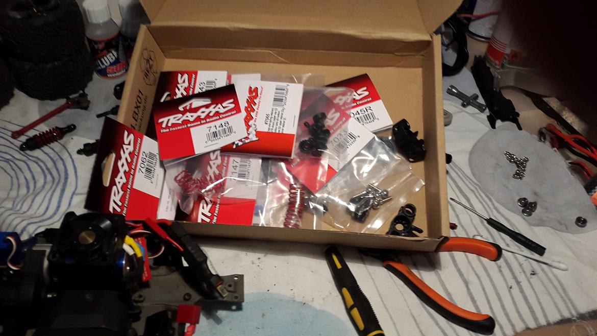 Bil Traxxas E-Revo VXL 1/16 billede 7