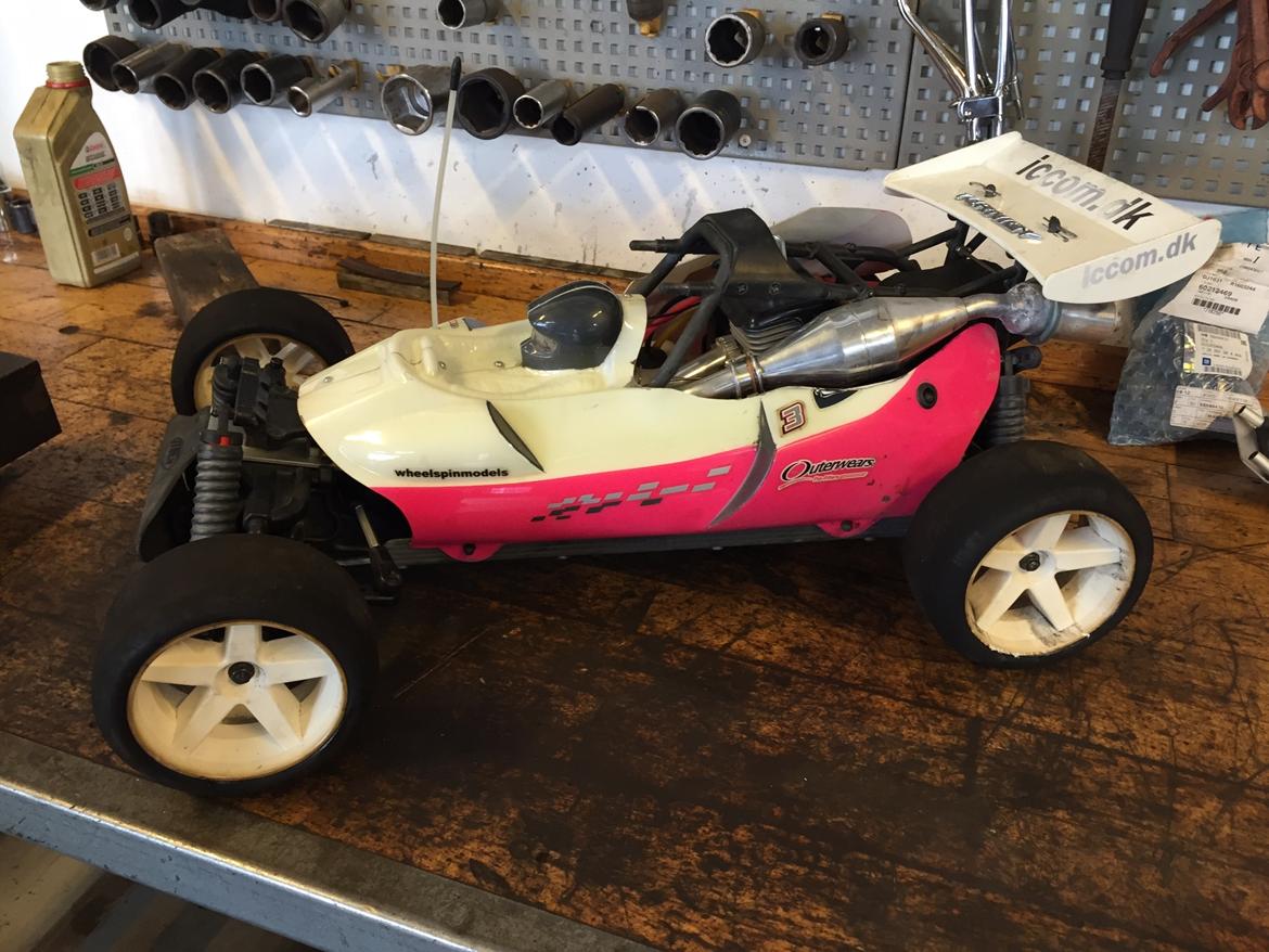 Buggy Fg baja 4wd - tja farven er jo egentlig.  meget sød  billede 1