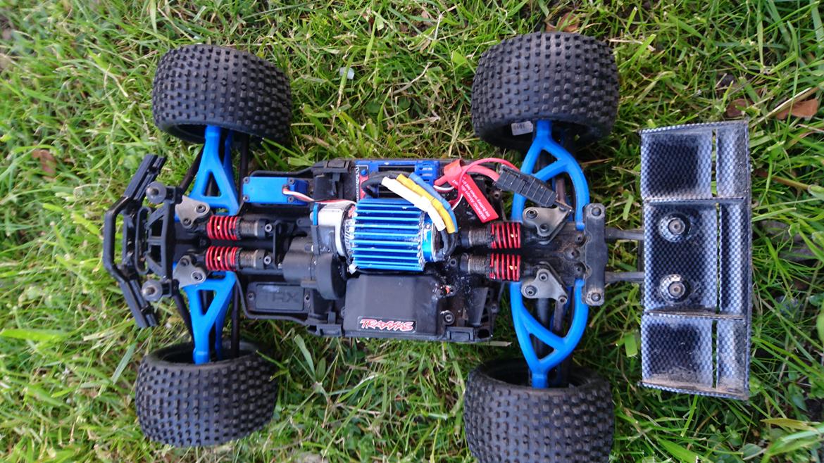 Bil Traxxas e-revo 1/16 vxl (black edition) billede 6