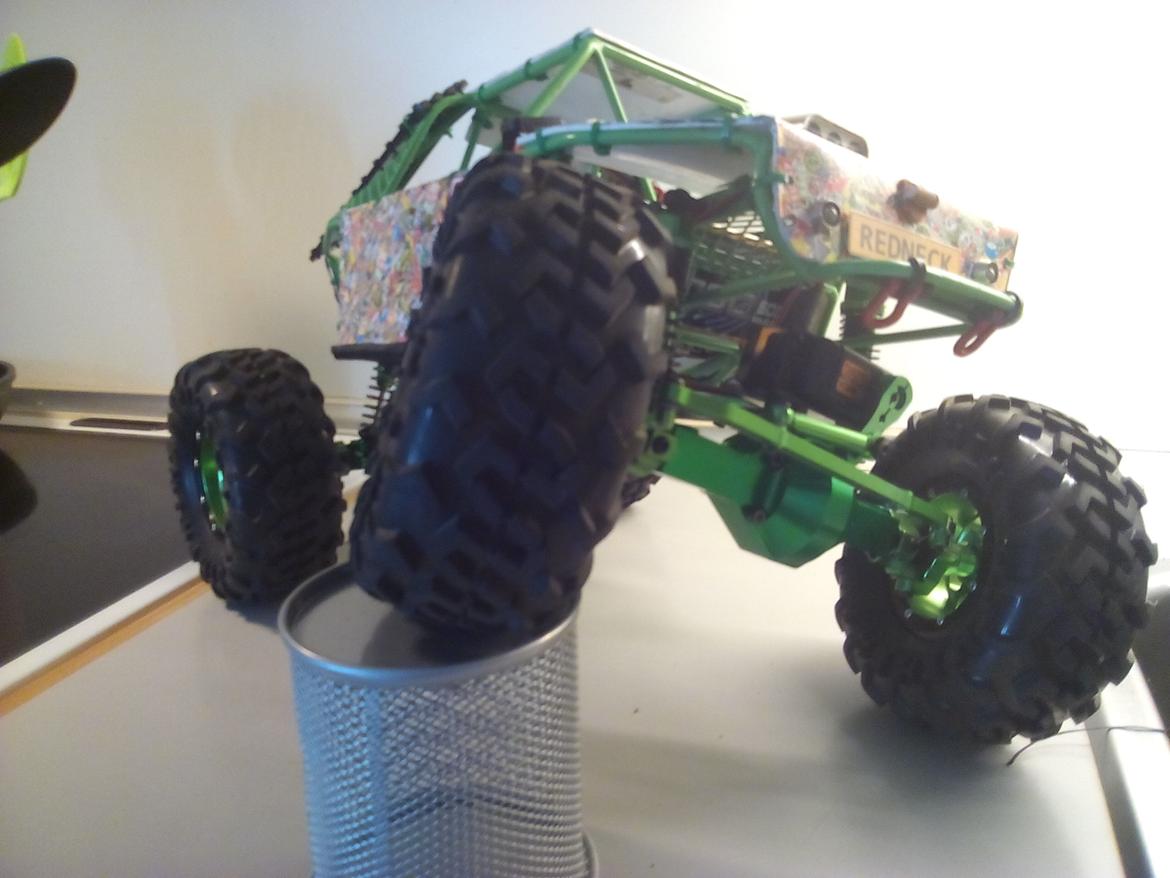 Off-Roader custom scx10 AKA GREEN ENVY billede 16