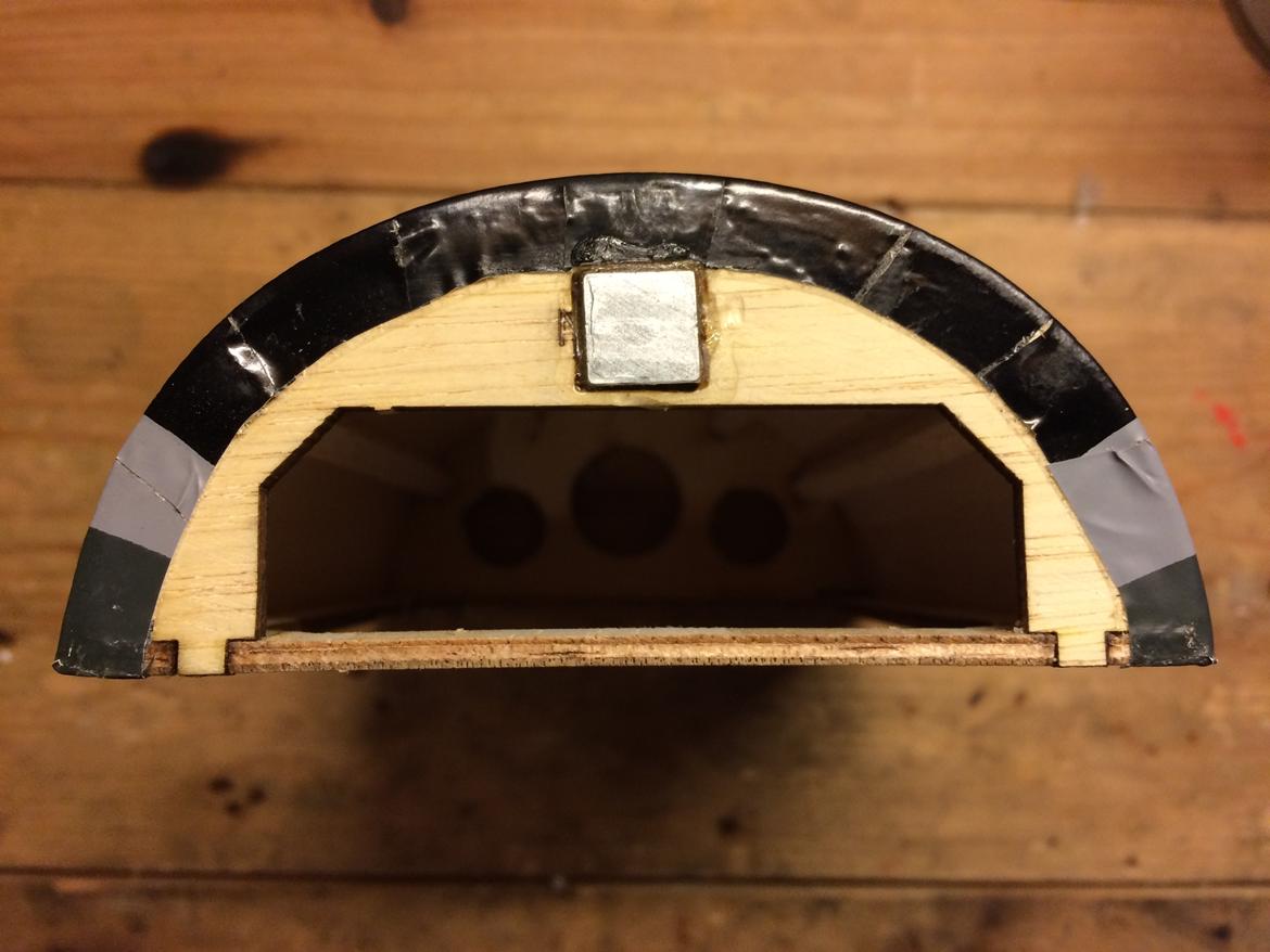 Fly Kawasaki Ki 61 - Cover til "Servo rummet" ekstra magnet billede 12