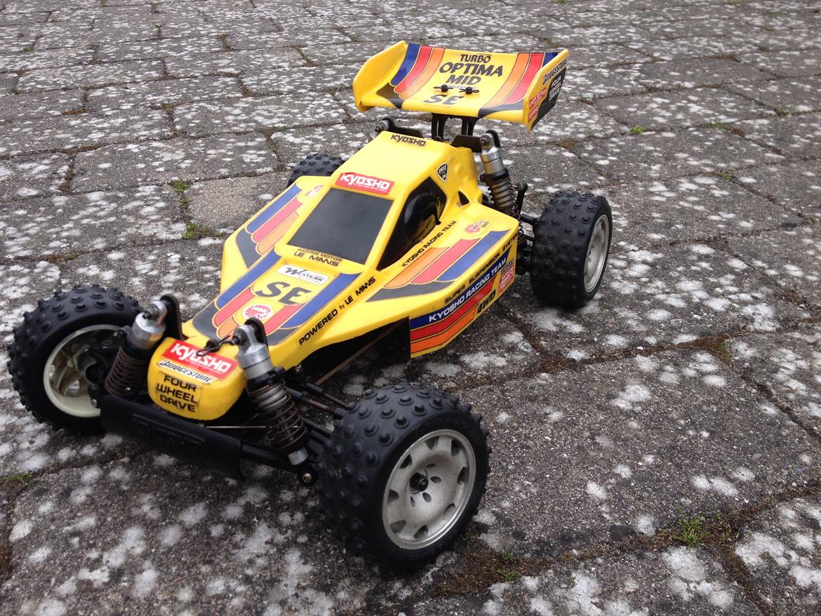 Buggy Kyosho Turbo Optima Mid SE billede 2