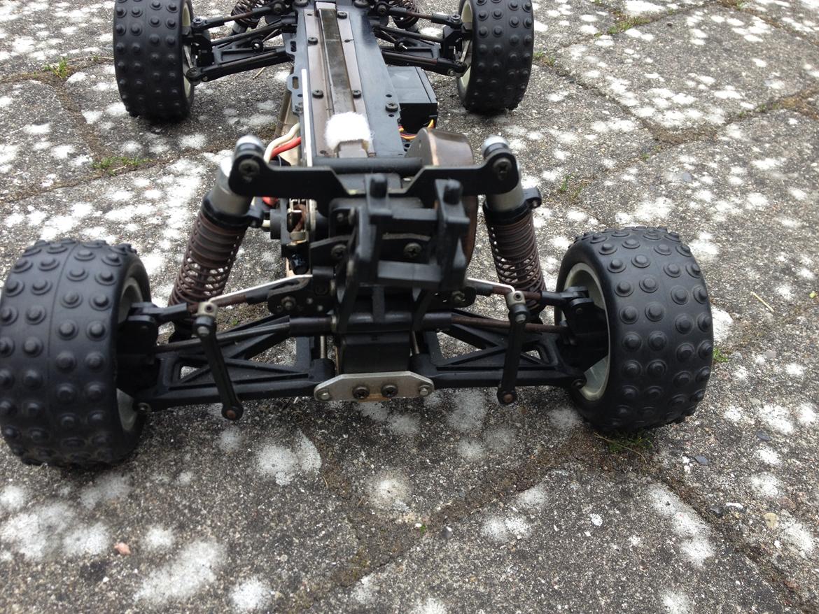 Buggy Kyosho Turbo Optima Mid SE billede 9