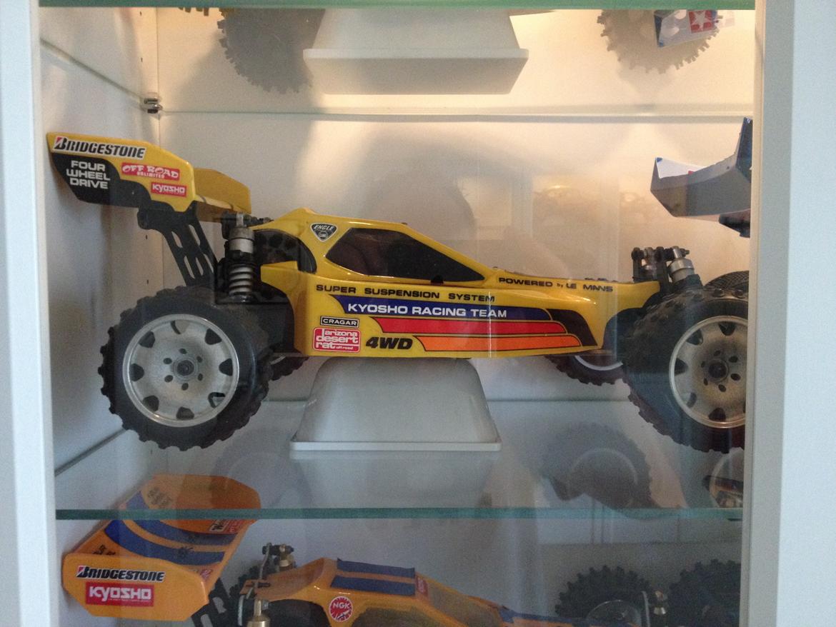 Buggy Kyosho Turbo Optima Mid SE billede 16