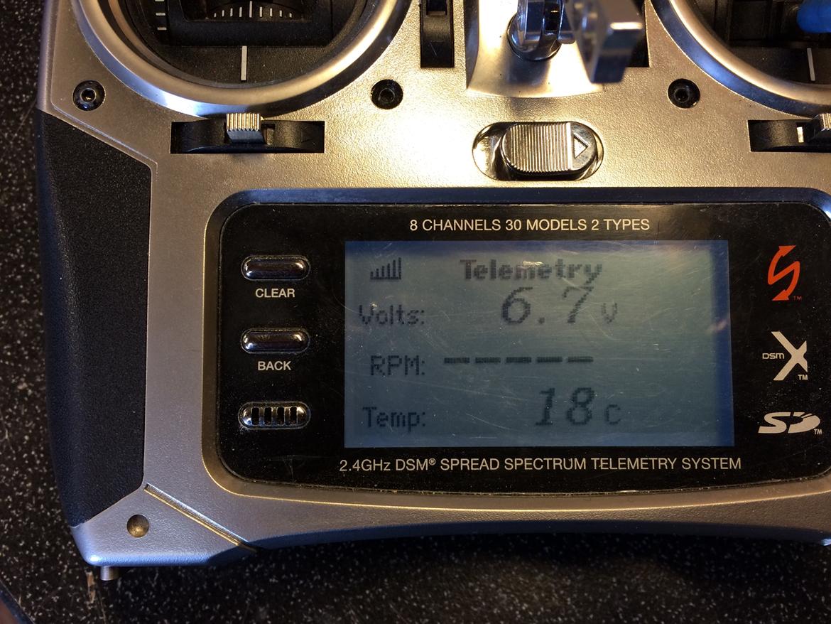 Fly Extra 300 - Telemetri så der kan komme alarm på lav spænding på modtager batt og high temp. på motor. billede 31