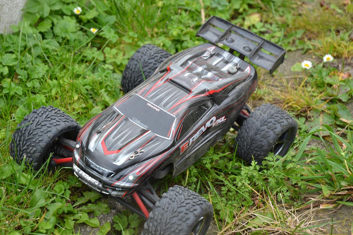 Bil Traxxas Revo VXL billede 3