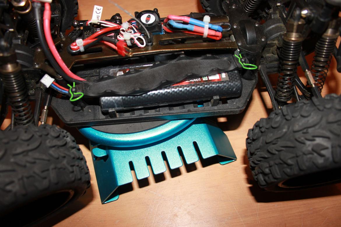 Bil Maxam R10 Monster 2 billede 10
