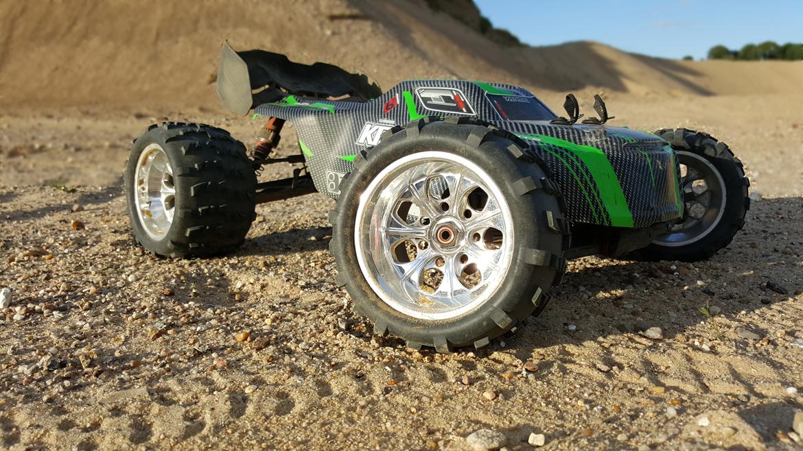 Off-Roader ARRMA KRATON  BLX billede 1