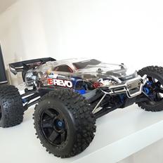 Off-Roader Traxxas E-Revo Brushless Edition