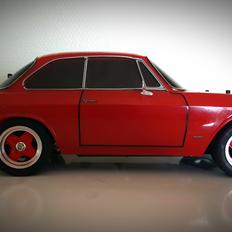 Bil TAMIYA: ALFA ROMEO GIULIA SPRINT GTA.