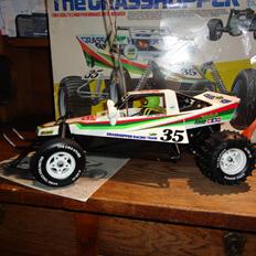 Bil Tamiya Grasshopper (58043)