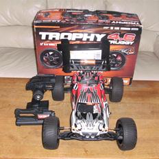Off-Roader hpi trophy truggy 4.6 v2