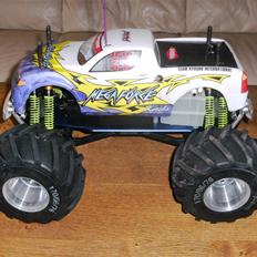 Off-Roader kyosho megaforce