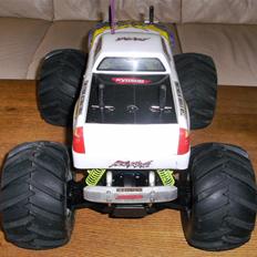 Off-Roader kyosho megaforce