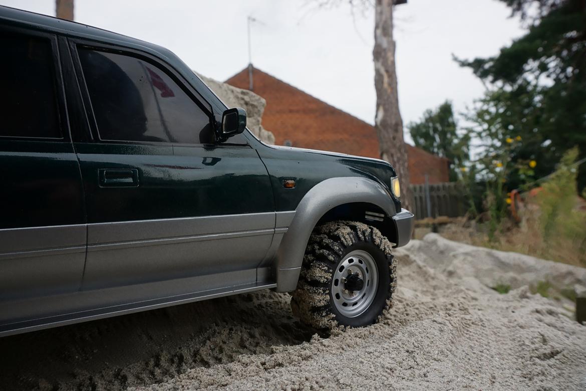 Off-Roader Axial scx10 II Toyota Land Cruiser 80 "skrottet" - før ombygning billede 33