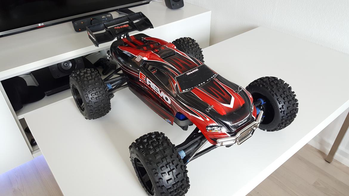 Off-Roader Traxxas E-Revo Brushless Edition  billede 8