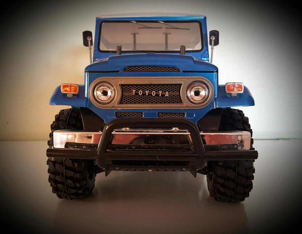 Off-Roader TAMIYA LAND CRUISER FJ 40 billede 2