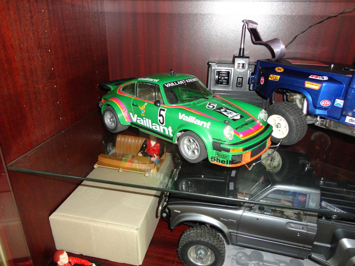 Bil Tamiya Porsche 934 Turbo RSR (58001) billede 26