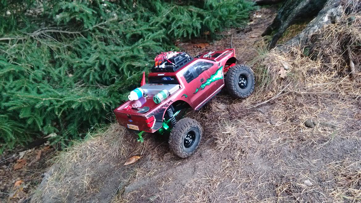 Off-Roader axial scx10 billede 1