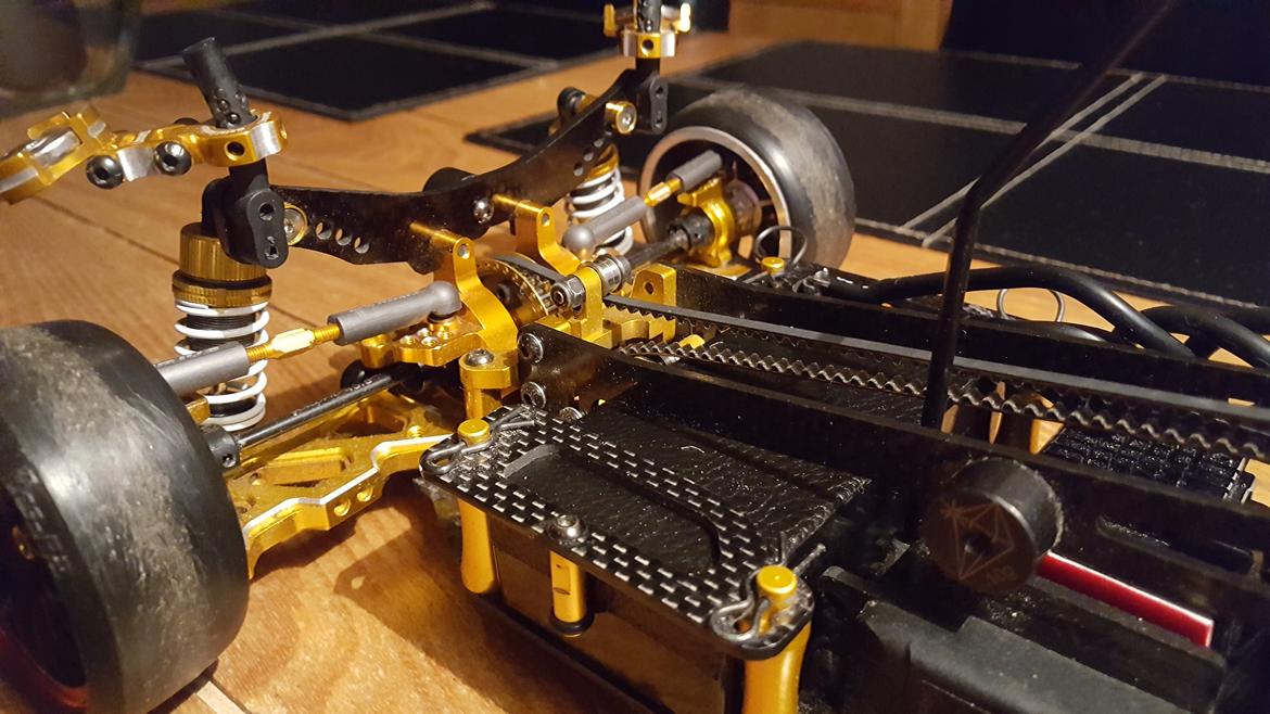 Bil tamiya ta05 vdf gold "viola" billede 24