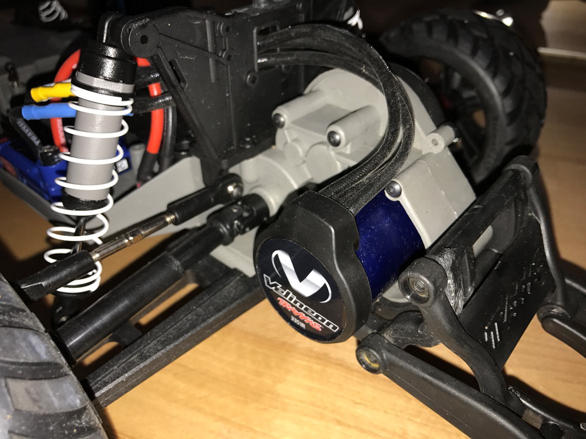 Bil Rustler Vxl TSM billede 1