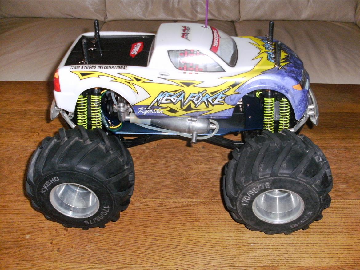 Off-Roader kyosho megaforce billede 4