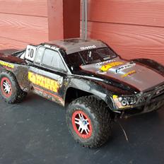 Off-Roader Traxxas Slash 4x4 Ultimate
