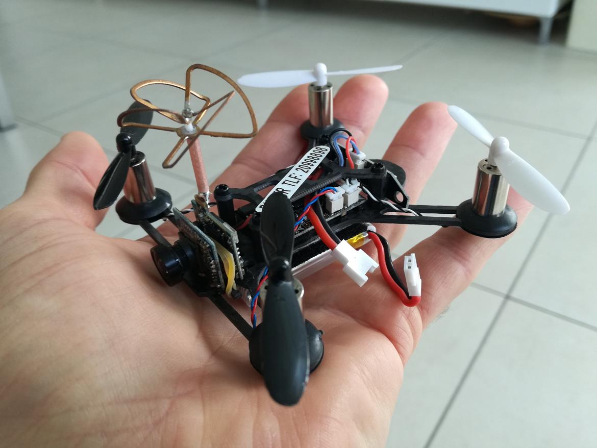 Multirotor QX-95 Eachine micro FPV racer billede 1