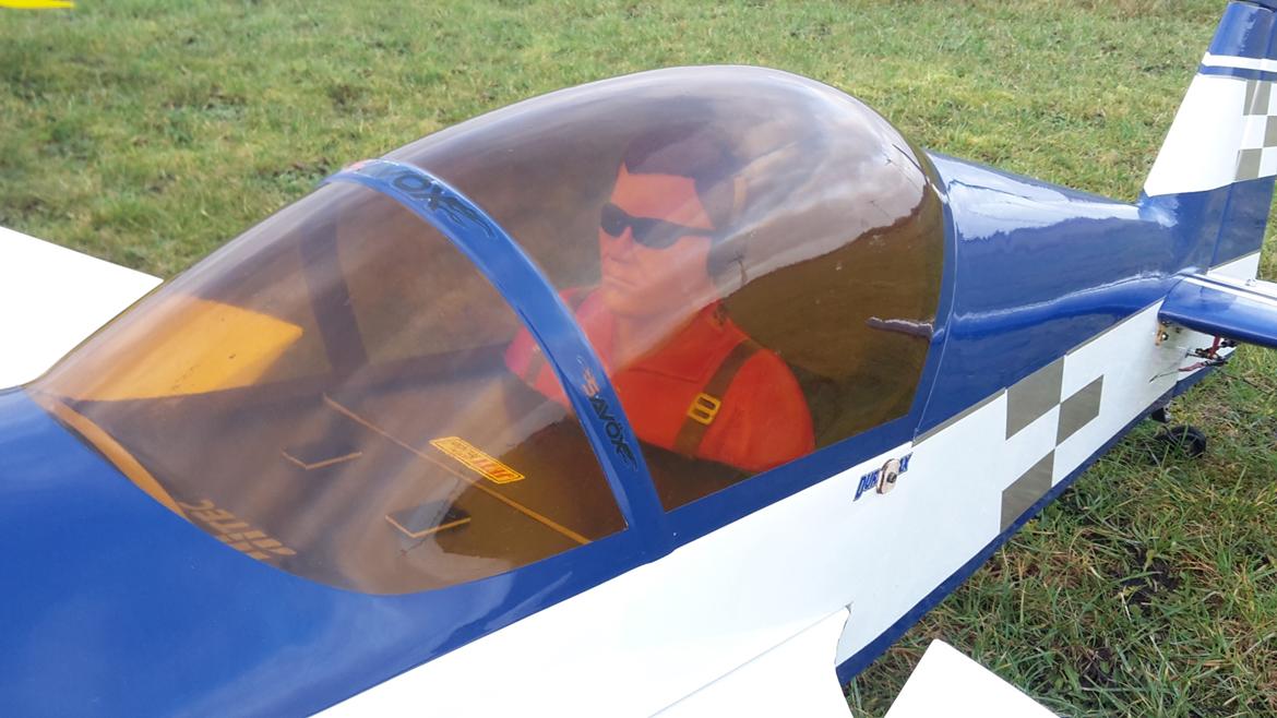 Fly Sukhoi SU 26  2,27m (solgt) billede 19