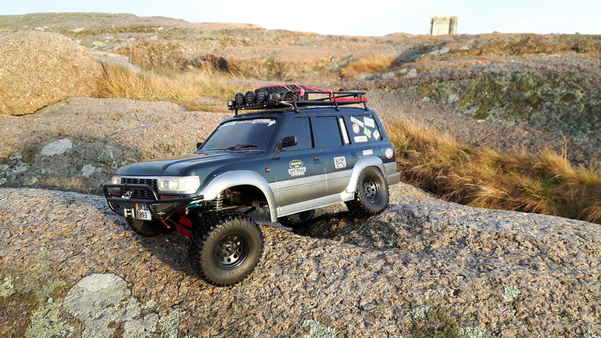 Off-Roader Axial scx10 II Toyota Land Cruiser 80 "skrottet" - fuld flex billede 9