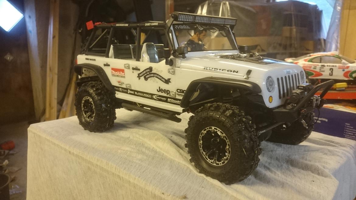 Off-Roader Axial SCX 10 Jeep Wrangler Unlimited C/R edition. billede 5