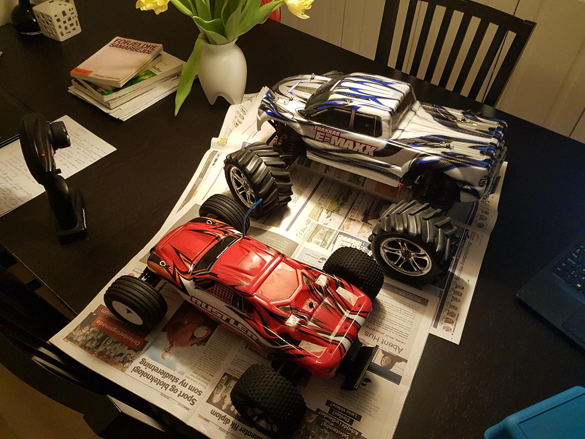Off-Roader Traxxas E-Maxx - 1:10 Rustler for scale billede 16