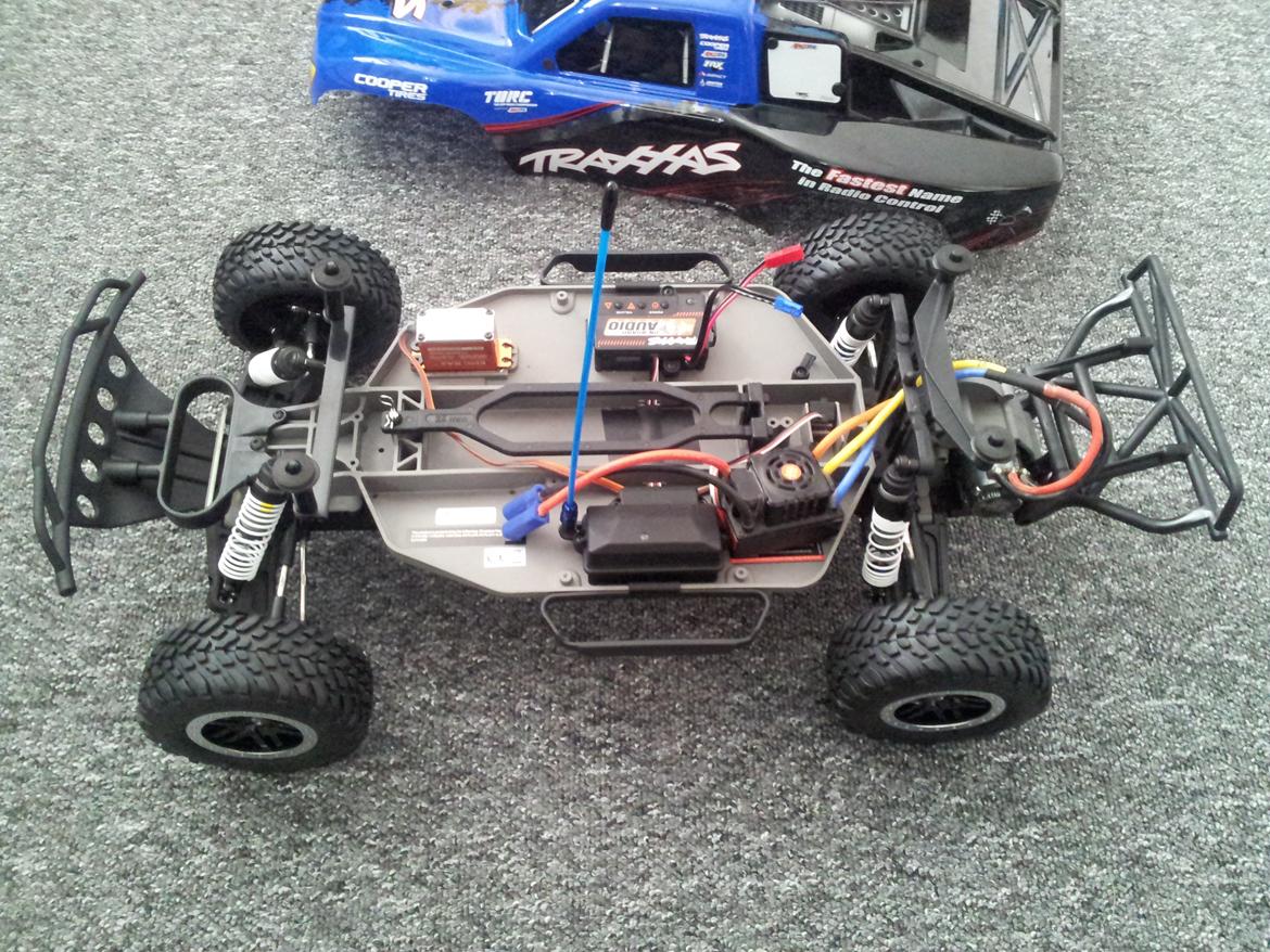 Buggy Traxxas Slash 2wd billede 2